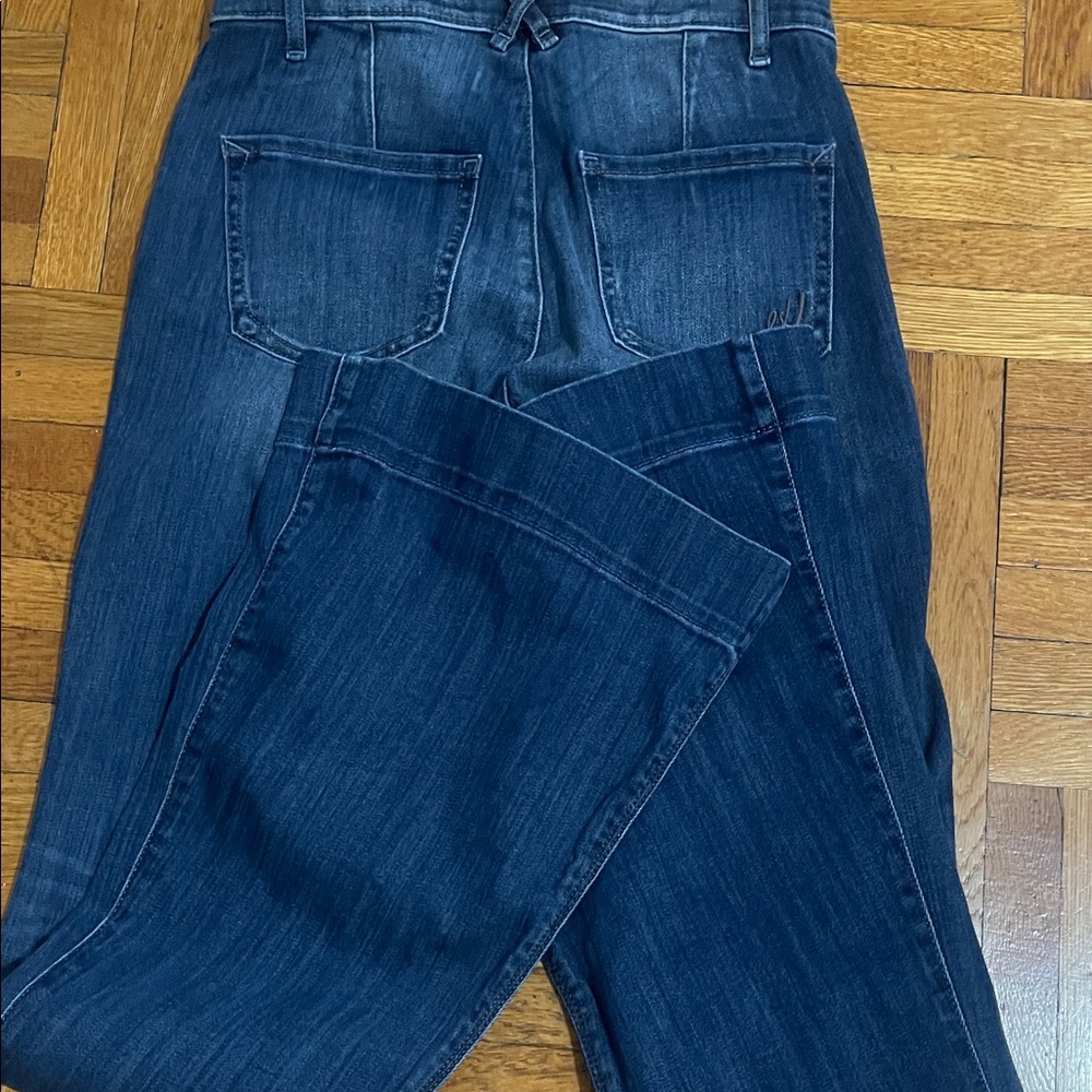 Express High Rise Buttoned Blue Jeans - Picture 5 of 6